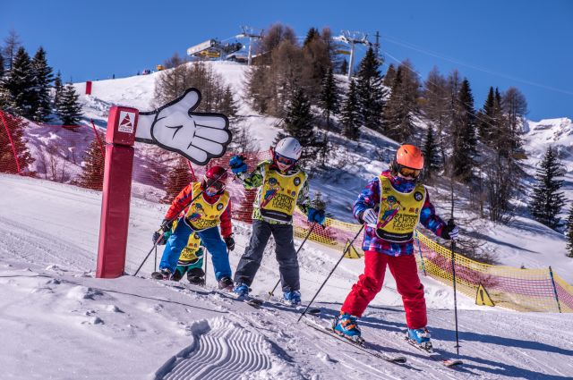 Image: full-day group courses for children