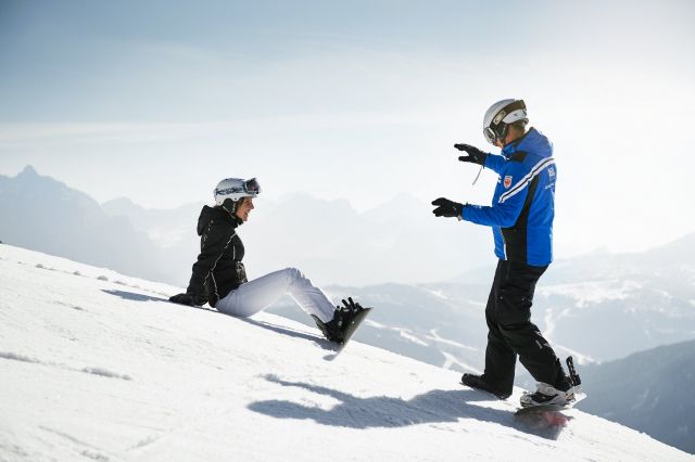 Snowboardkurse in San Cassiano in Alta Badia Bild: Snowboardkurse